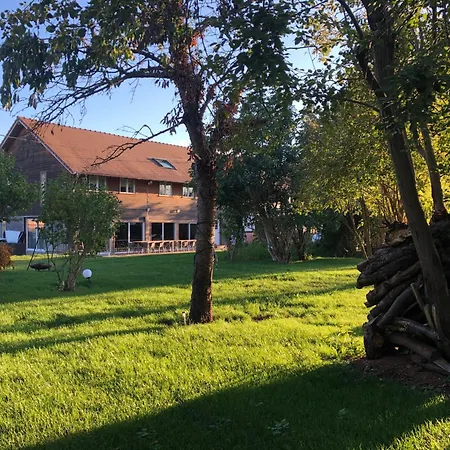 Holiday home Domaine Des4 Roses